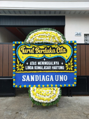 Papan Bunga Duka di Ampari